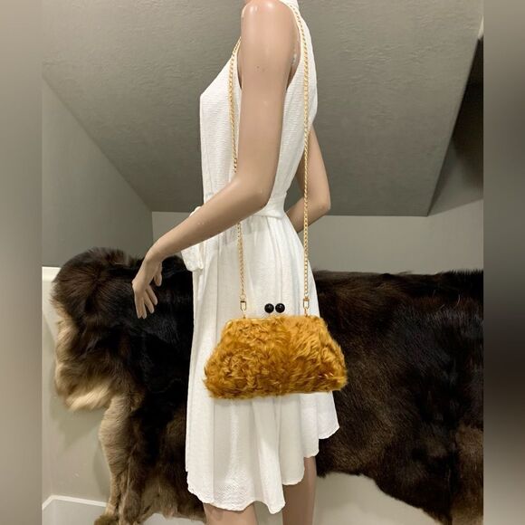 Handmade Real Curly Shearling Kisslock Clutch/Shoulder Bag/Crossbody & 2 Chains - Picture 8 of 14